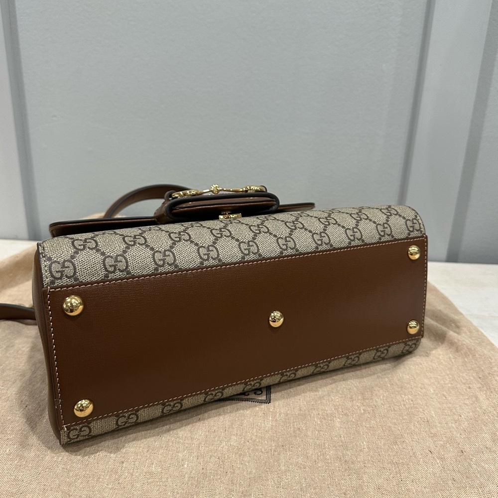 Gucci GG Supreme Monogram Calfskin Medium Horsebit 1955 Top Handle Bag - Picture 11 of 17